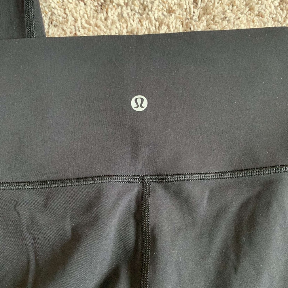 Lulu lemon leggings